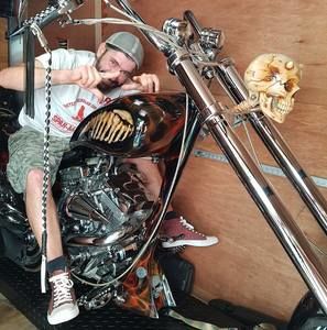 Meet your Posher, Roman